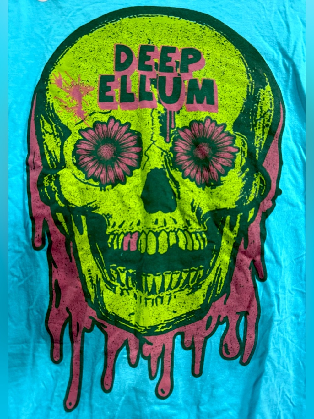 Bright Blue Deep Ellum Neon Skull Graphic T-shirt Size L